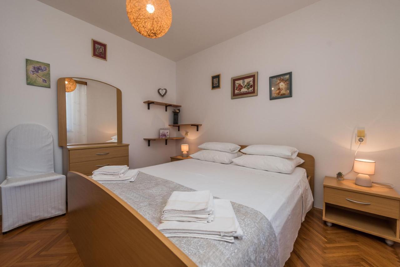 Stedi Apartment Lukoran Eksteriør billede
