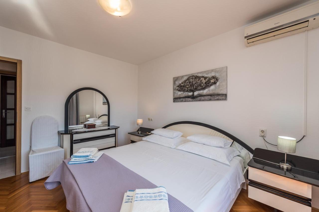 Stedi Apartment Lukoran Eksteriør billede
